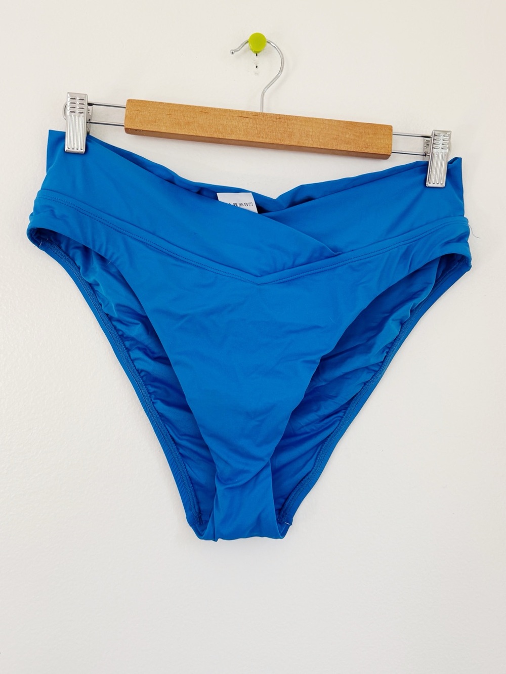 La Blanca Island Goddess Crossover High Waist Bottom Size 10 Nwot